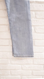 Levis 501 jeans