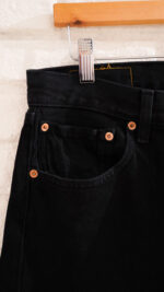 Levis 501 jeans