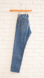 Levis wedgie jeans