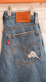 Levis wedgie jeans