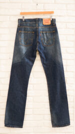 Levis 506 jeans